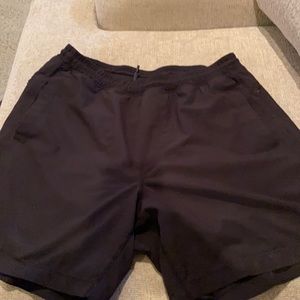 Bird dogs Duffy the vampire slayer 7” large black